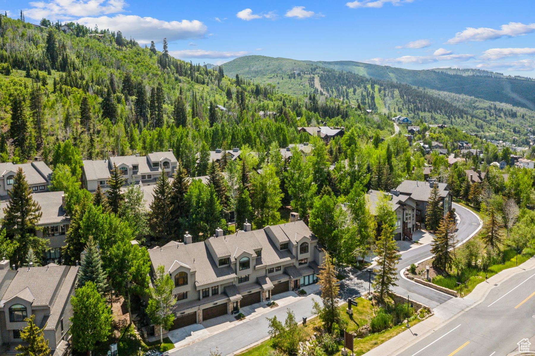 Park City, Utah 84060, United States, 3 Bedrooms Bedrooms, ,4 BathroomsBathrooms,Residential,Active,152902