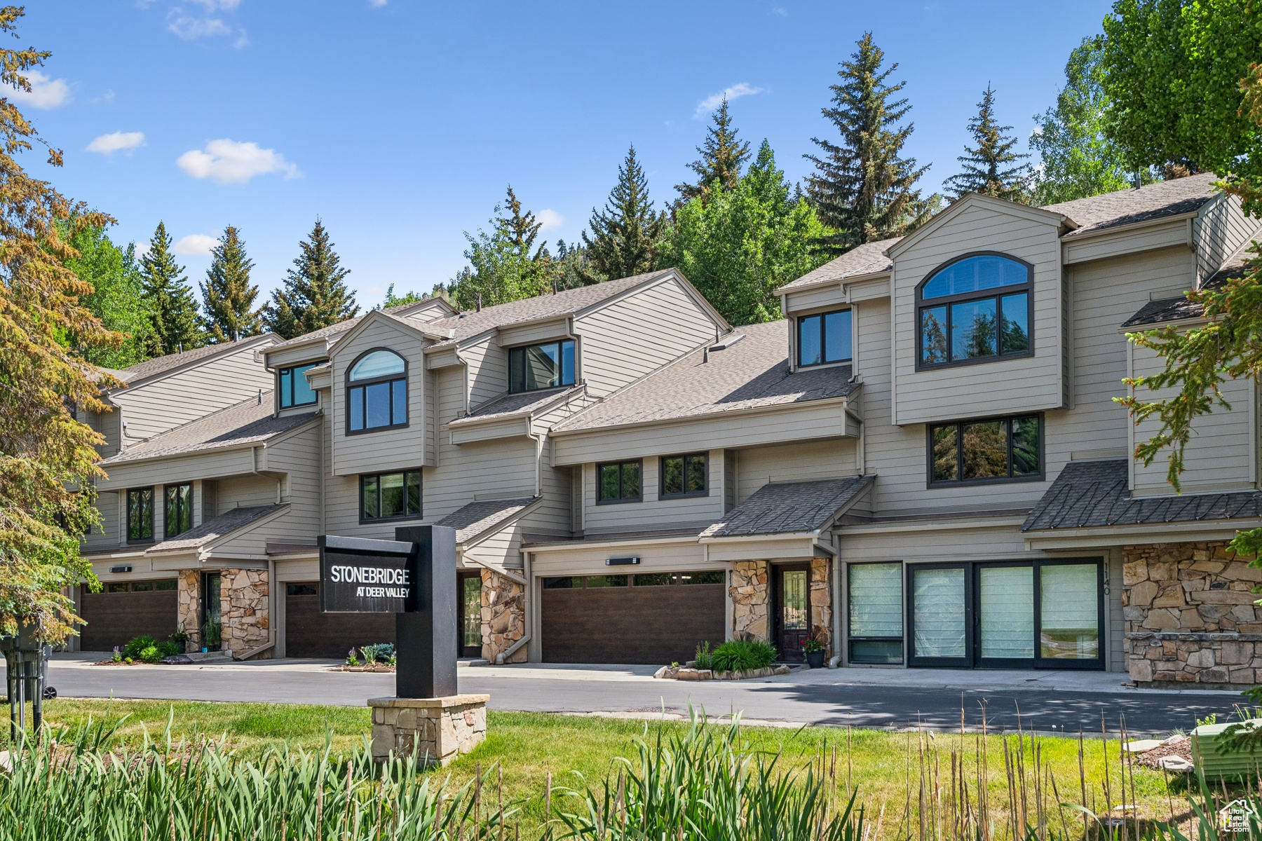 Park City, Utah 84060, United States, 3 Bedrooms Bedrooms, ,4 BathroomsBathrooms,Residential,Active,152902