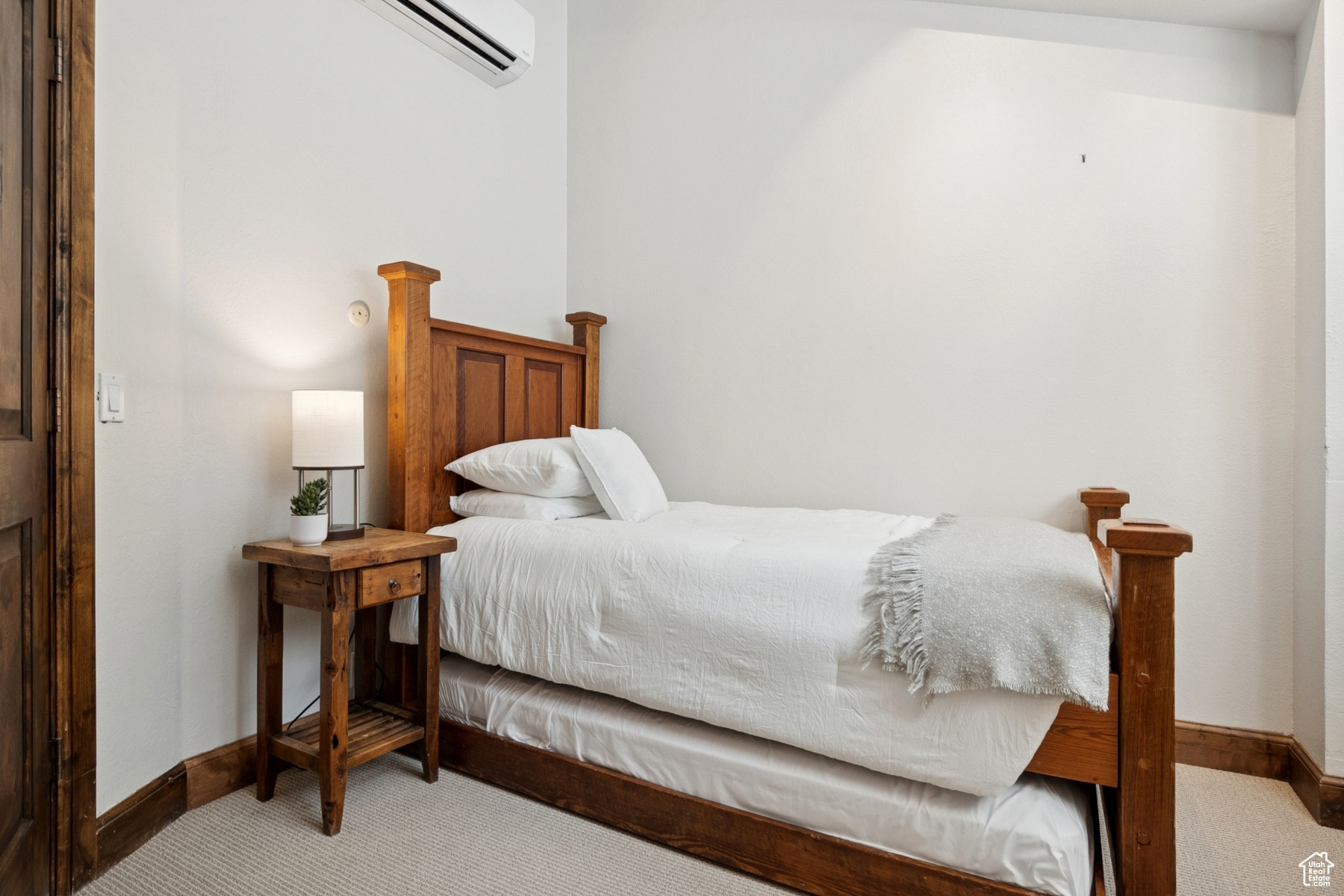 Park City, Utah 84060, United States, 3 Bedrooms Bedrooms, ,4 BathroomsBathrooms,Residential,Active,152902