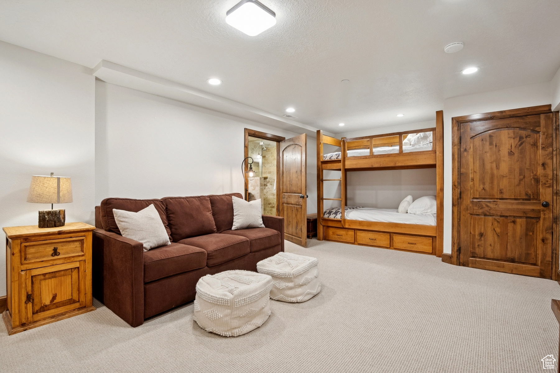 Park City, Utah 84060, United States, 3 Bedrooms Bedrooms, ,4 BathroomsBathrooms,Residential,Active,152902