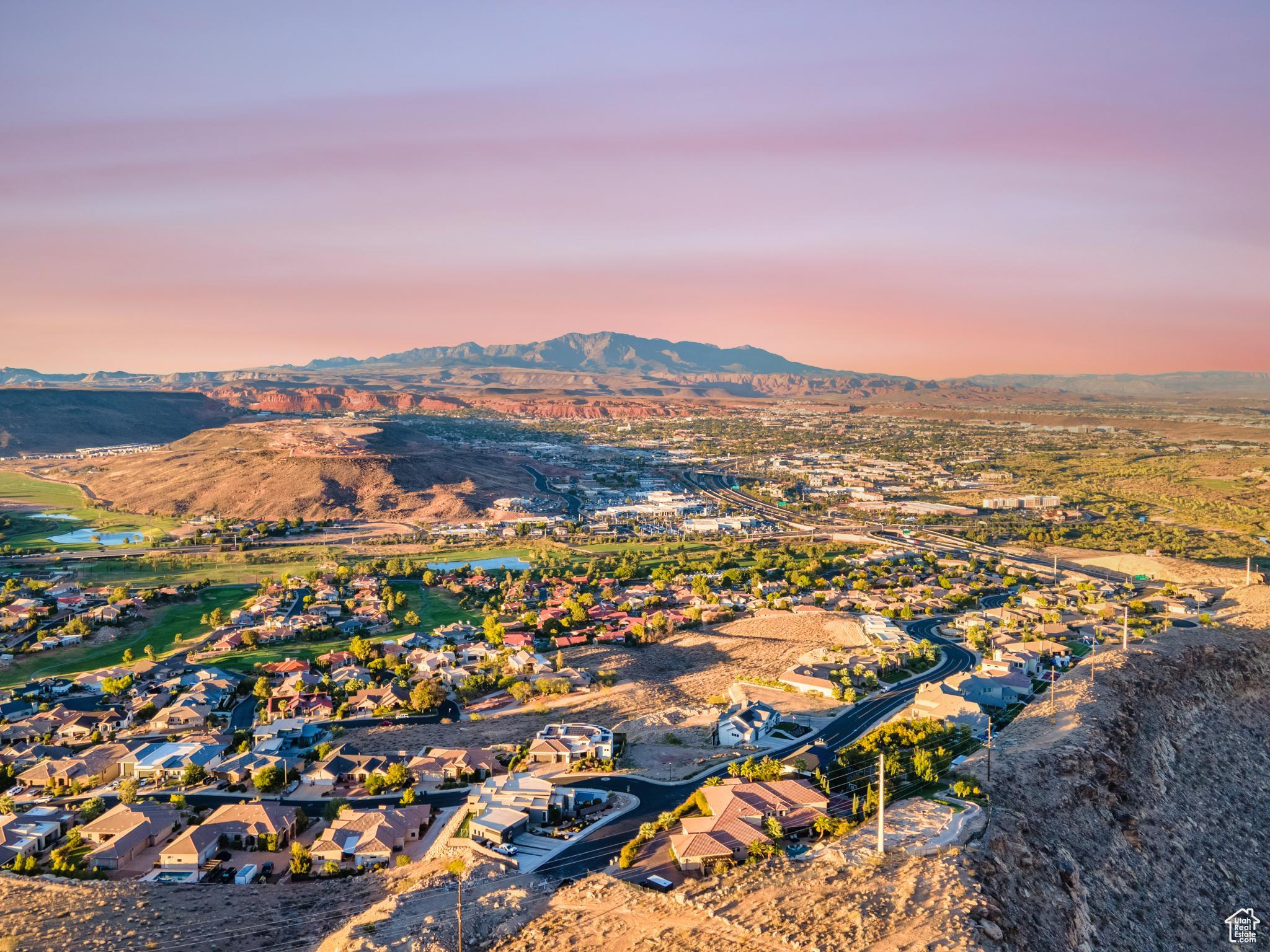 SOUTHGATE HILLS - Land