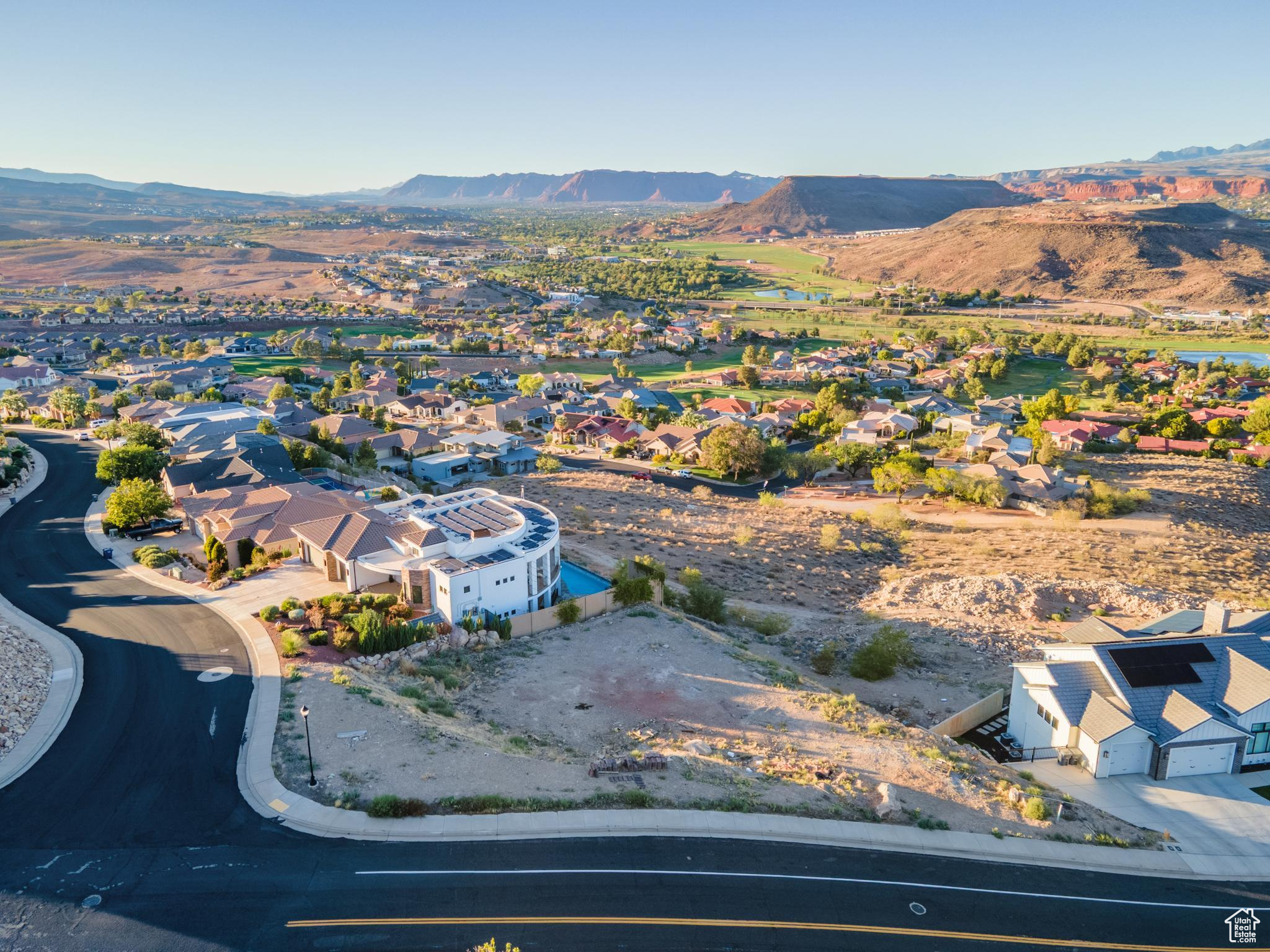 SOUTHGATE HILLS - Land