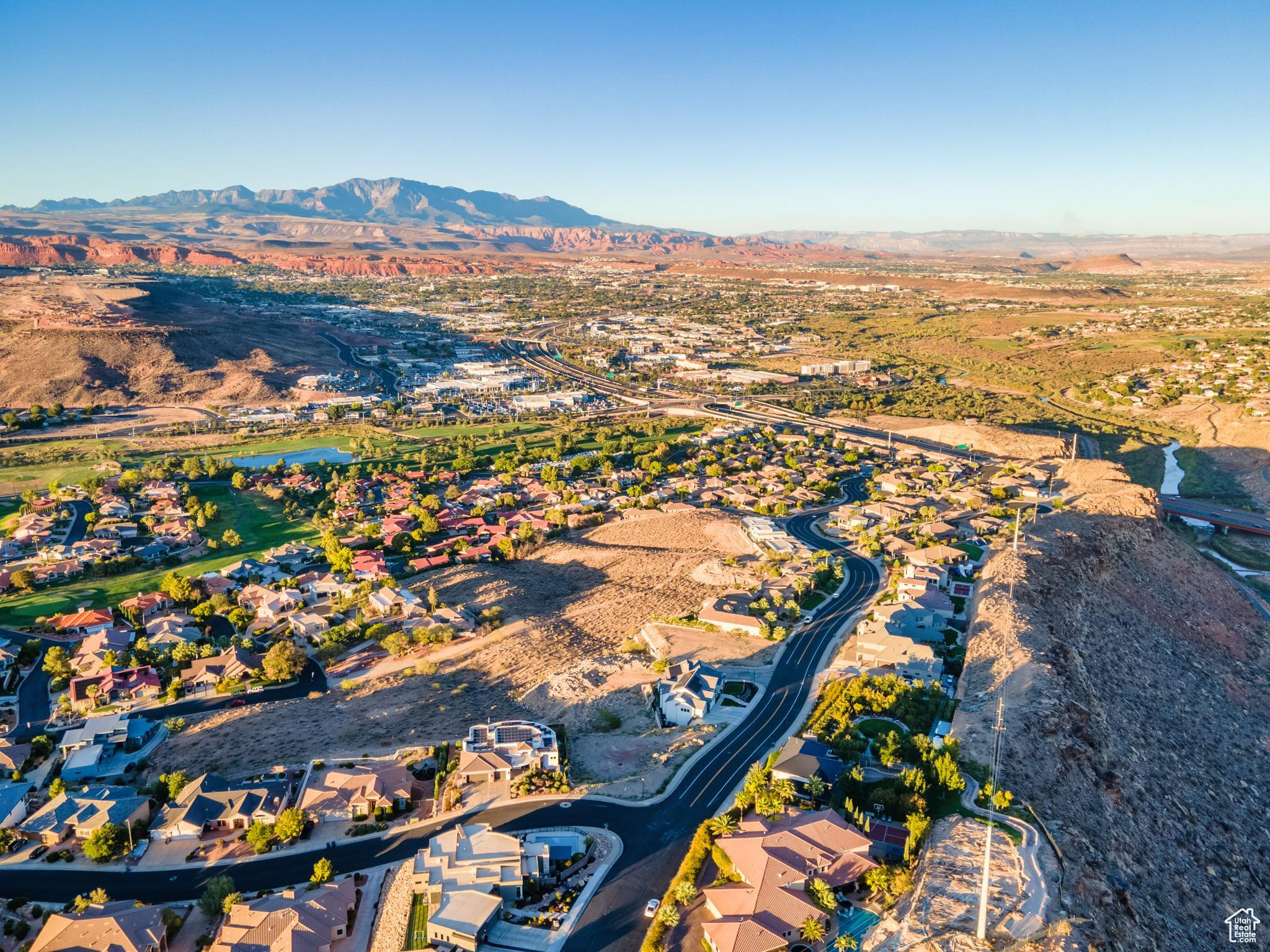 SOUTHGATE HILLS - Land