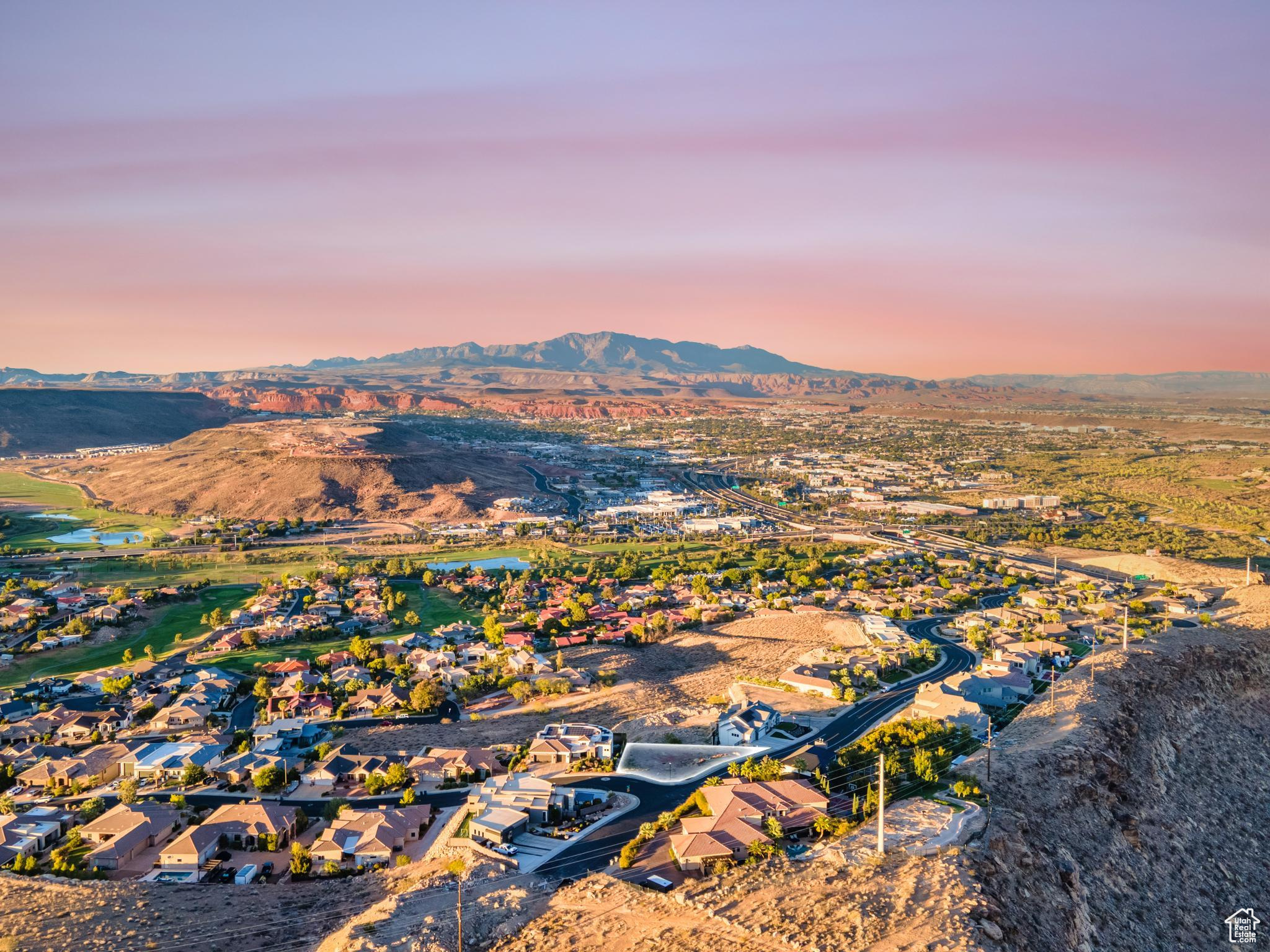 SOUTHGATE HILLS - Land