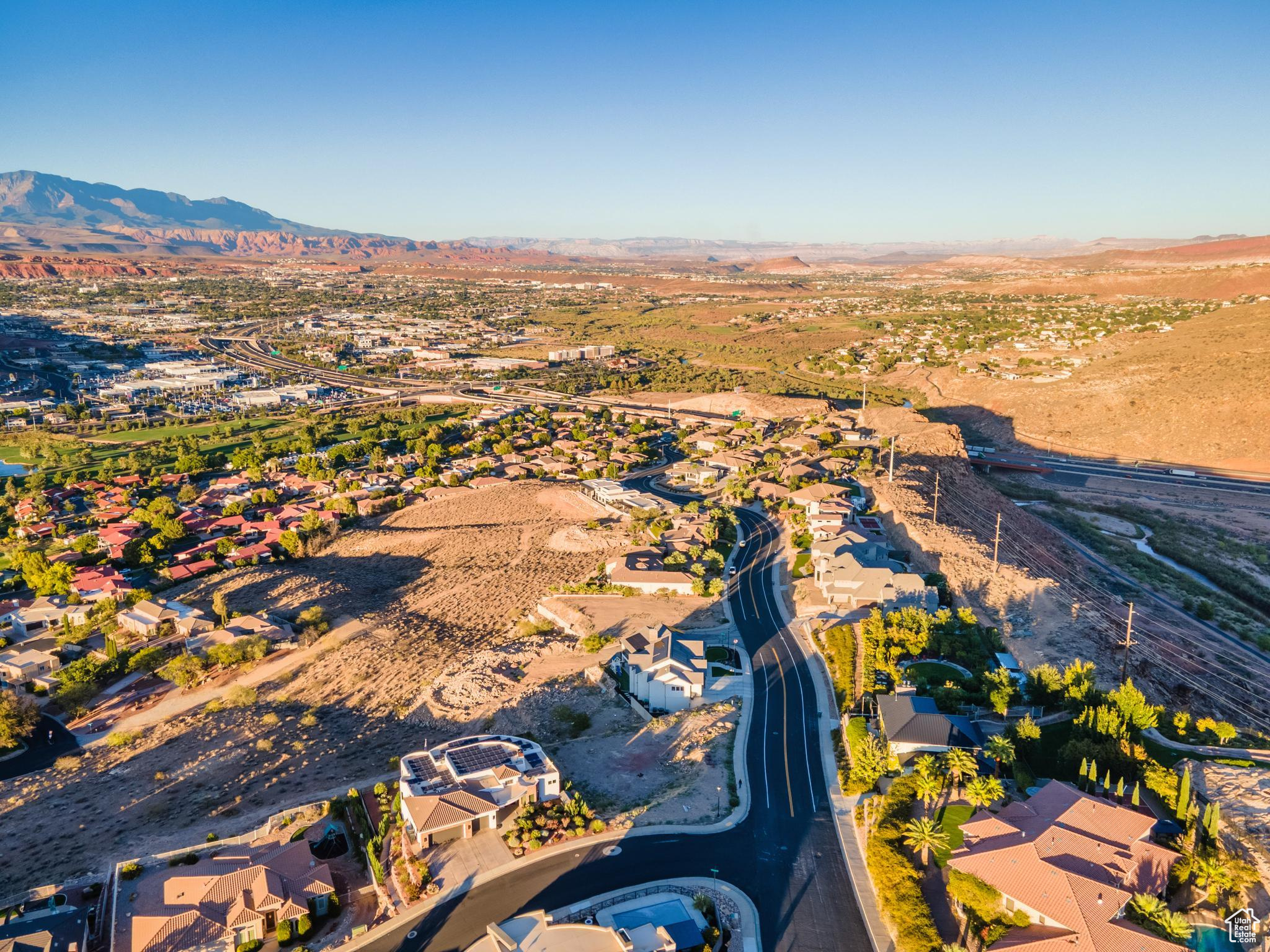 SOUTHGATE HILLS - Land