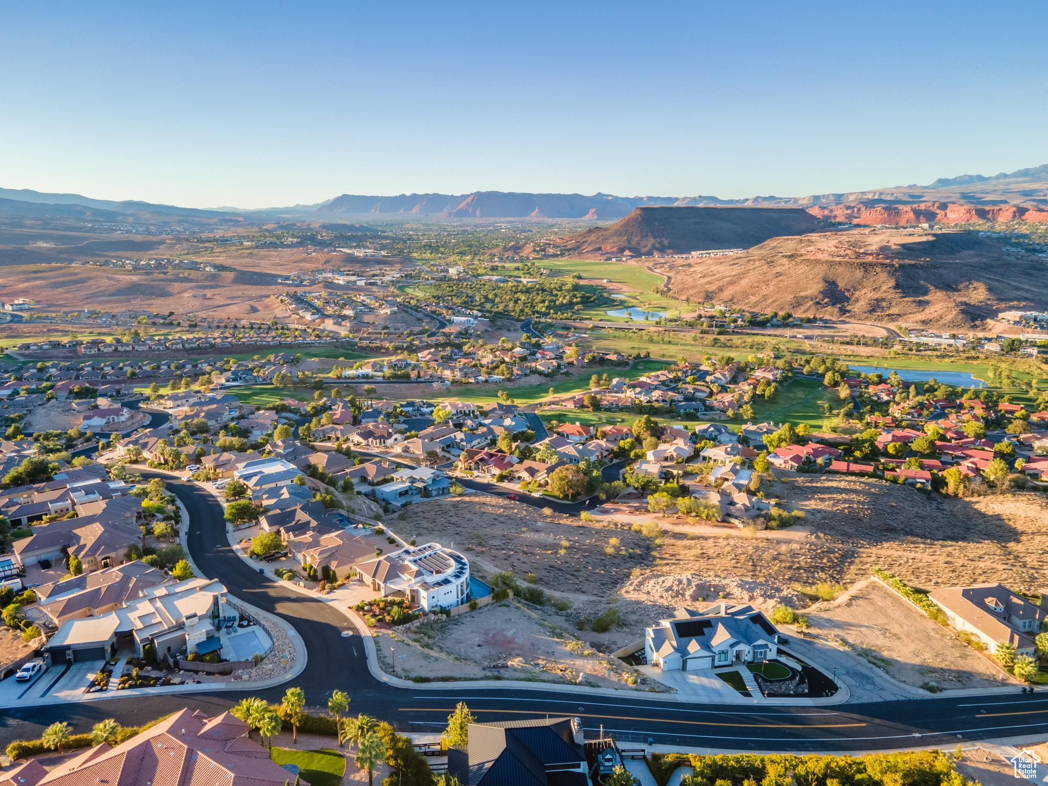 SOUTHGATE HILLS - Land