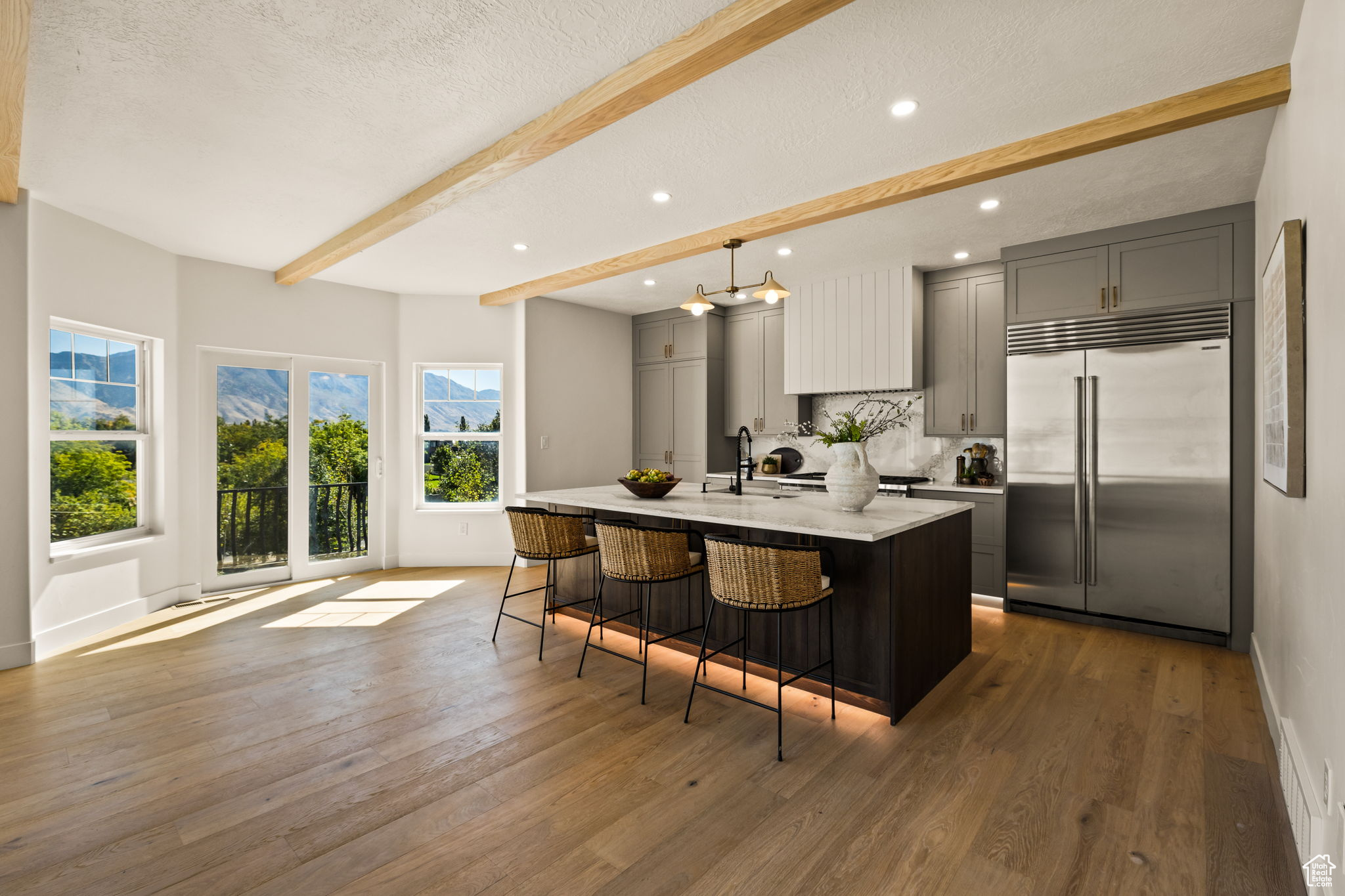 DRY CREEK - Residential