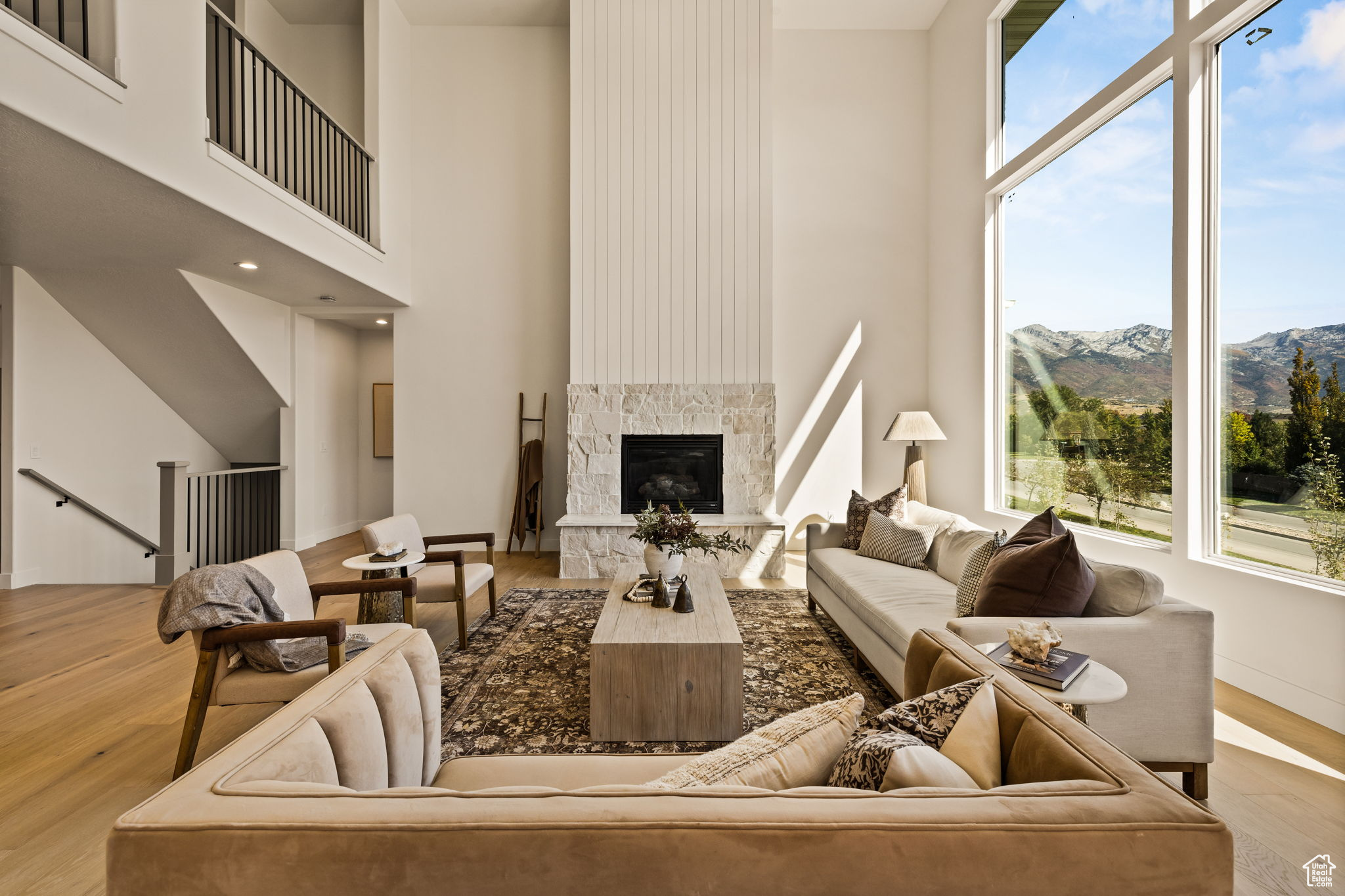 DRY CREEK - Residential