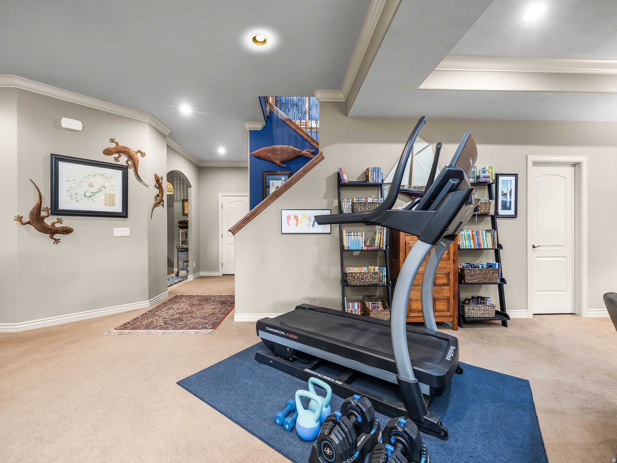EAGLE CREST - Residential