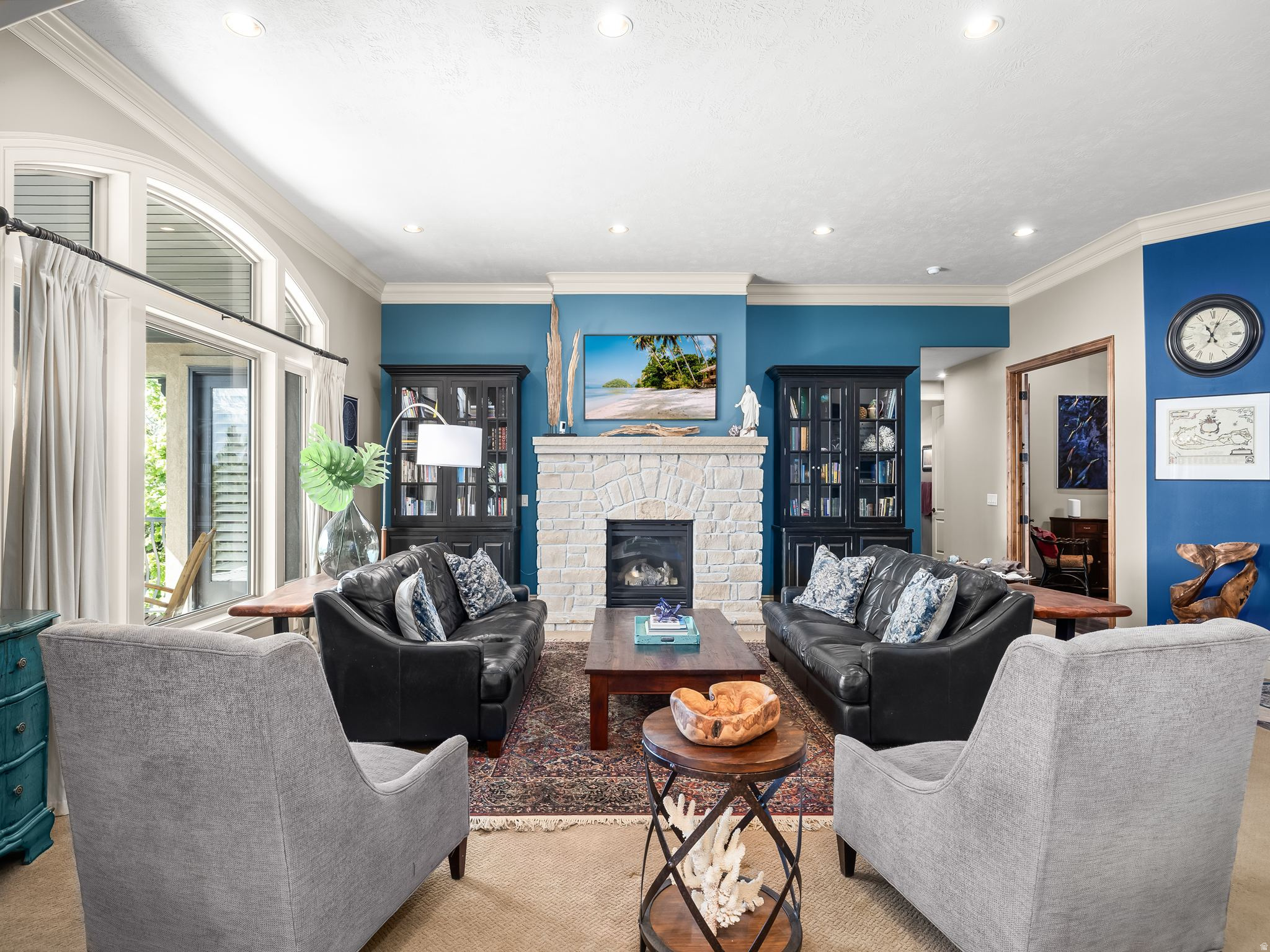 EAGLE CREST - Residential