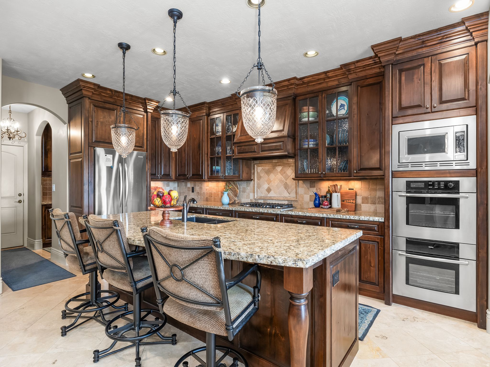 EAGLE CREST - Residential