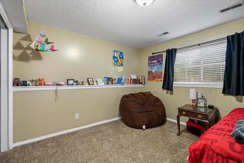 Tiny photo for 1653 S 500 E, Kaysville, UT 84037 (MLS # 2168498)