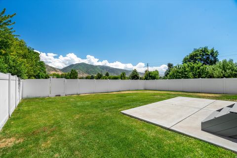 Tiny photo for 1653 S 500 E, Kaysville, UT 84037 (MLS # 2168498)