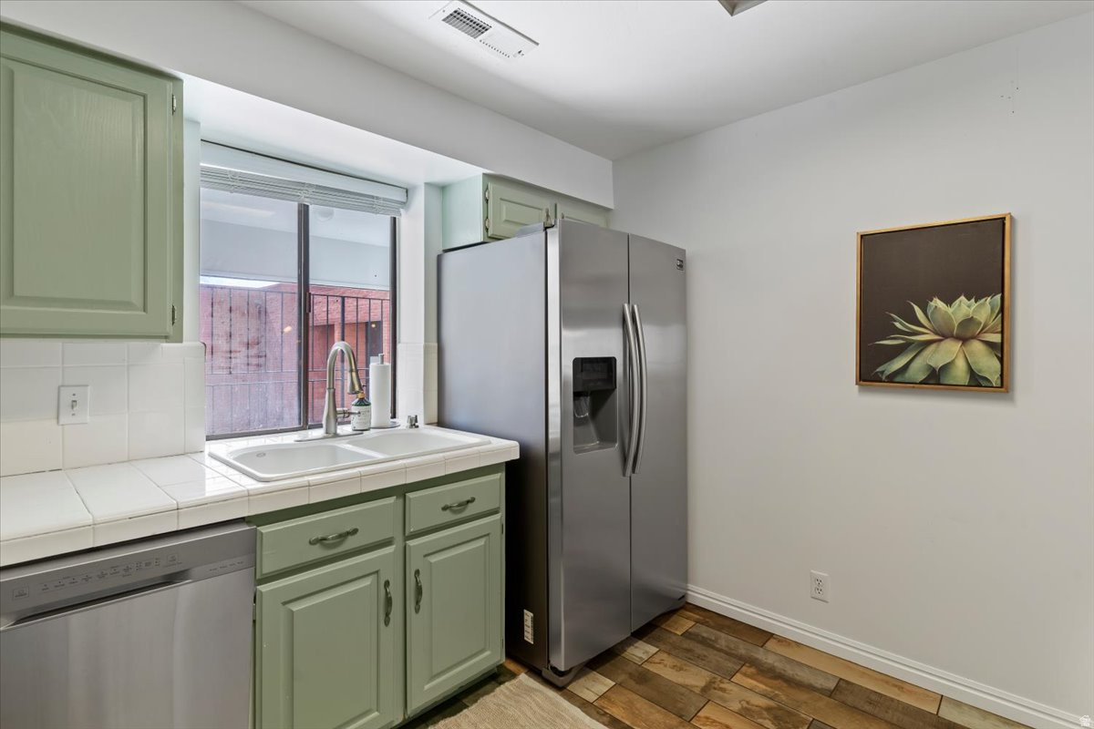 DONNER CREST - Residential