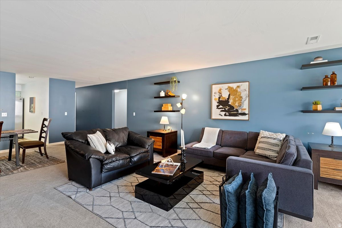 DONNER CREST - Residential