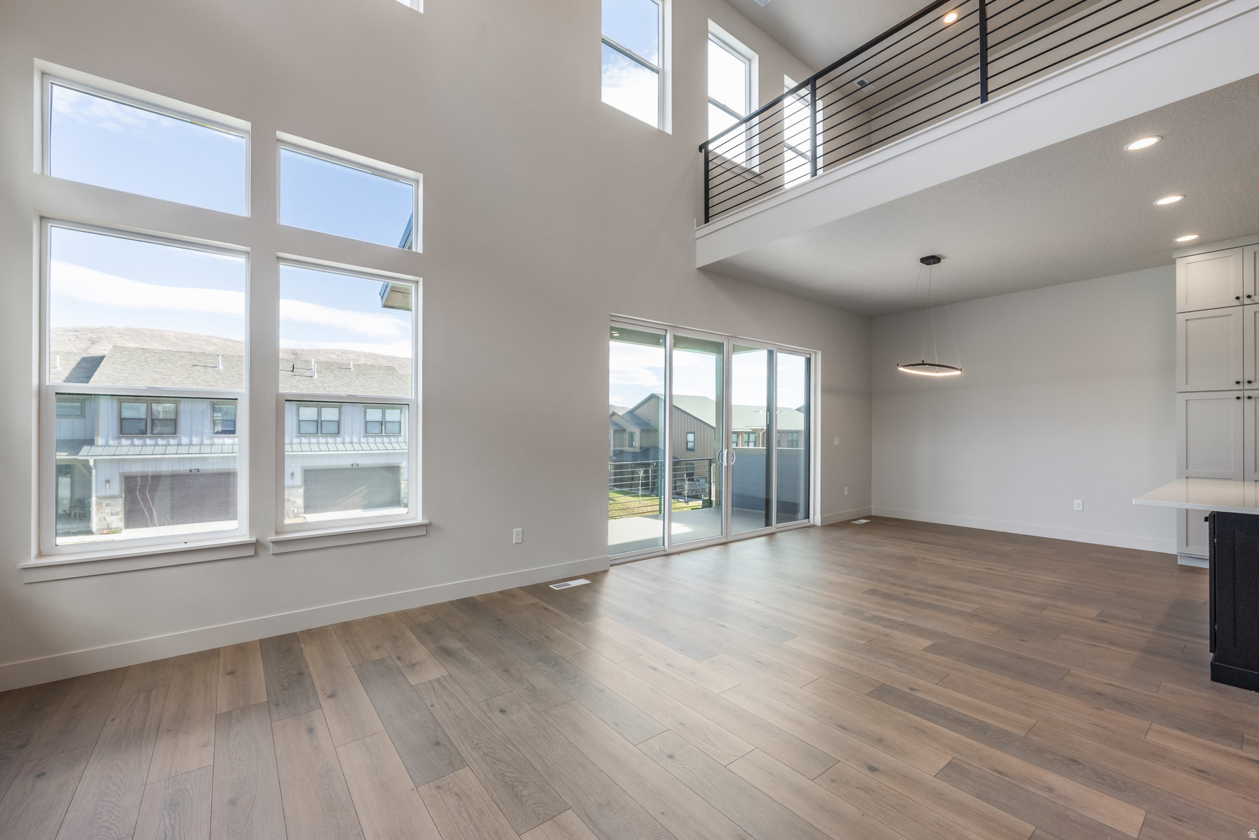 DEER SPRINGS - Residential