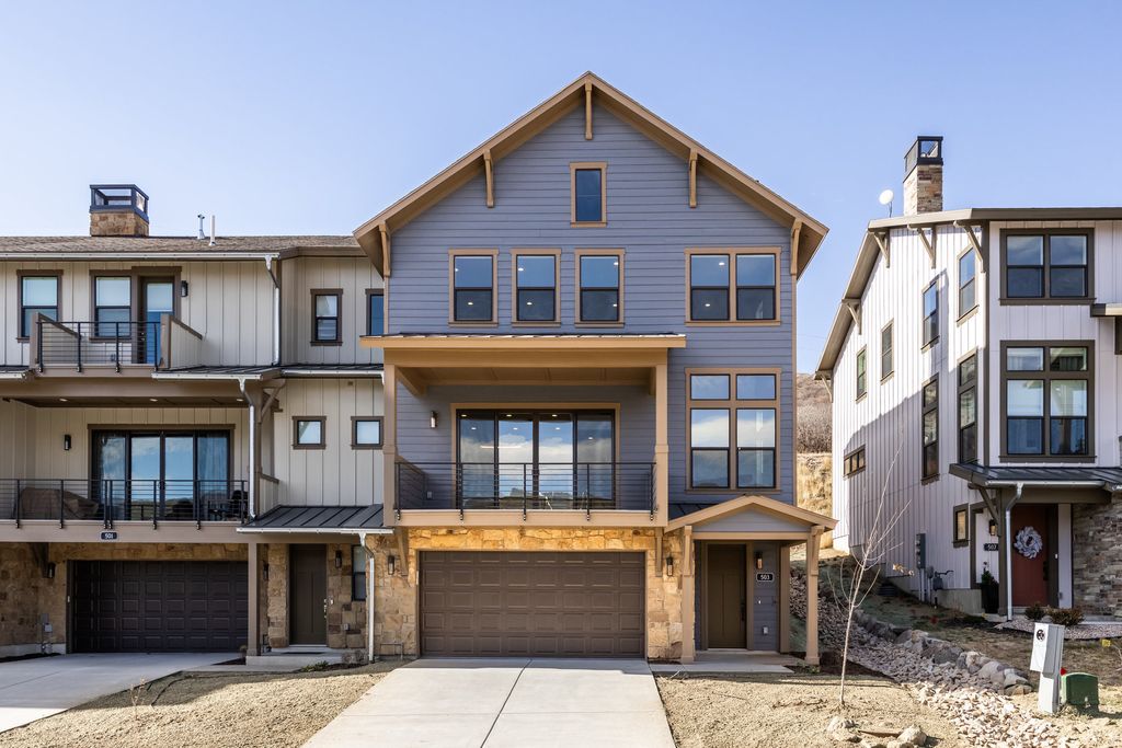 Photo of 503 W ASCENT DR #210, Hideout, UT 84036 (MLS # 2123679)