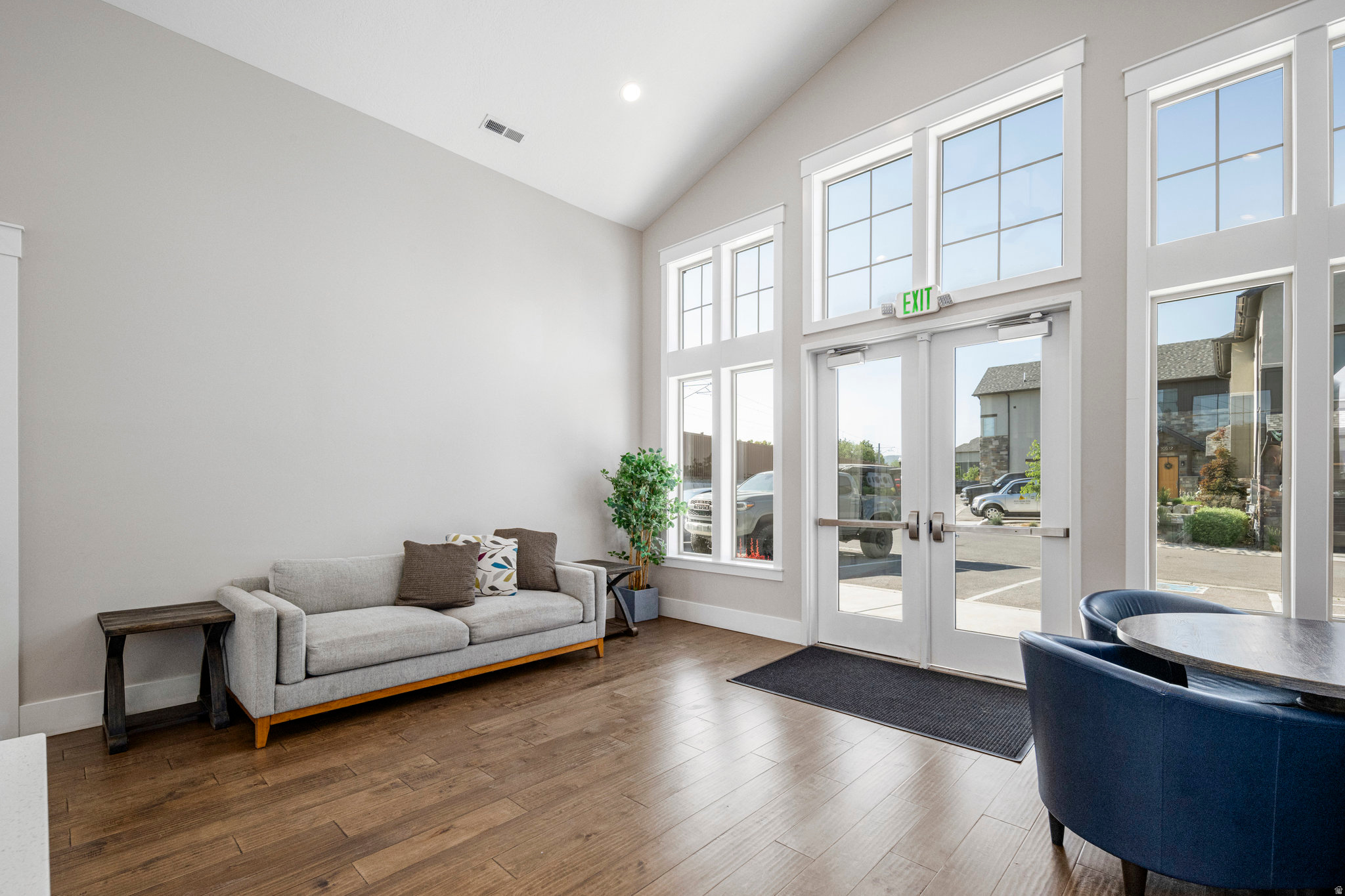 RED SAGE - Residential