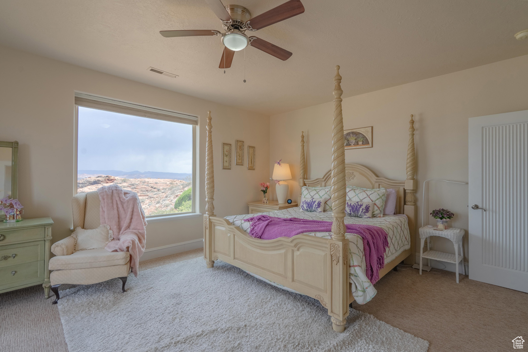 LIONS HEAD HILLTOP EST GR SPRING COVE - Residential
