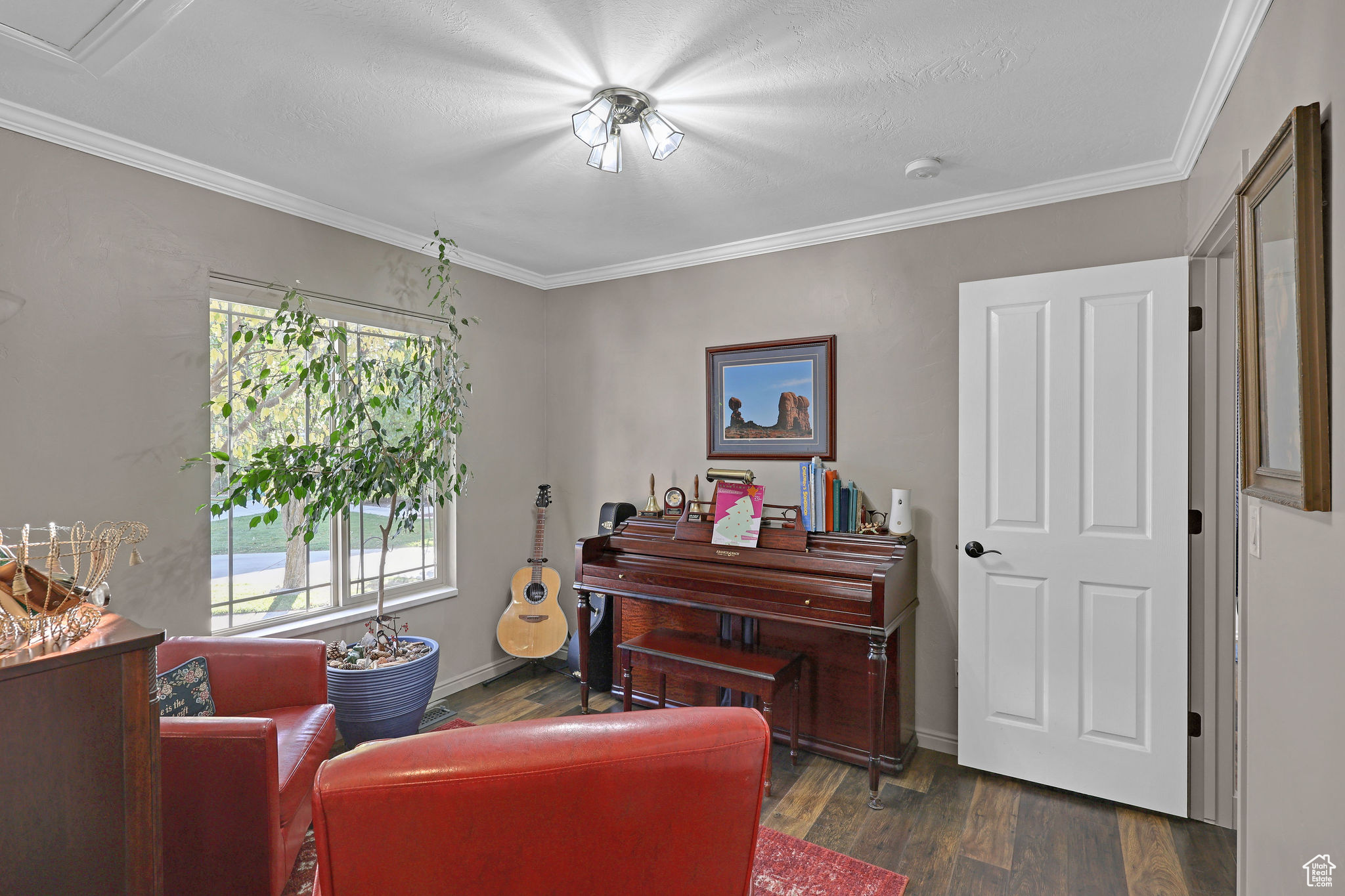 2805 N Wyndom Way, Layton, Utah image 3