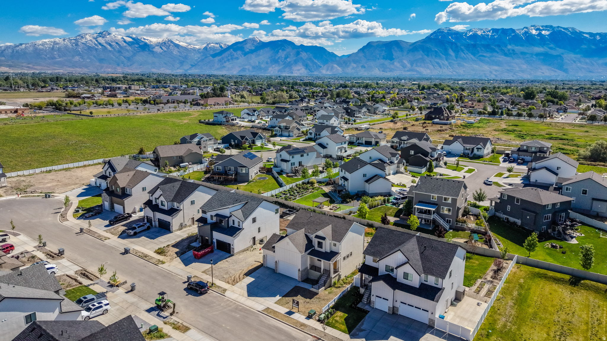 FREEDOM VIEW COVE - Residential