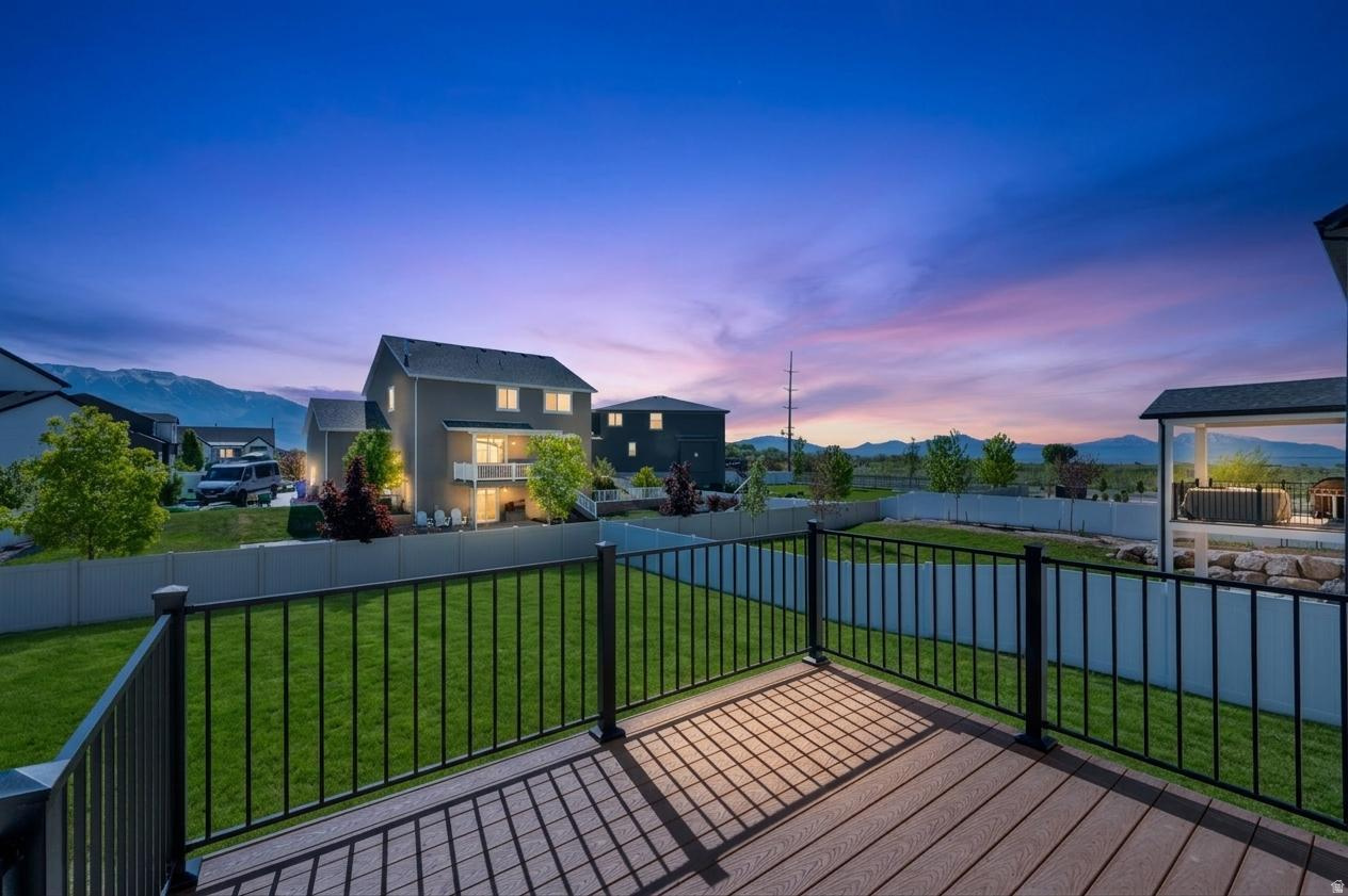 FREEDOM VIEW COVE - Residential