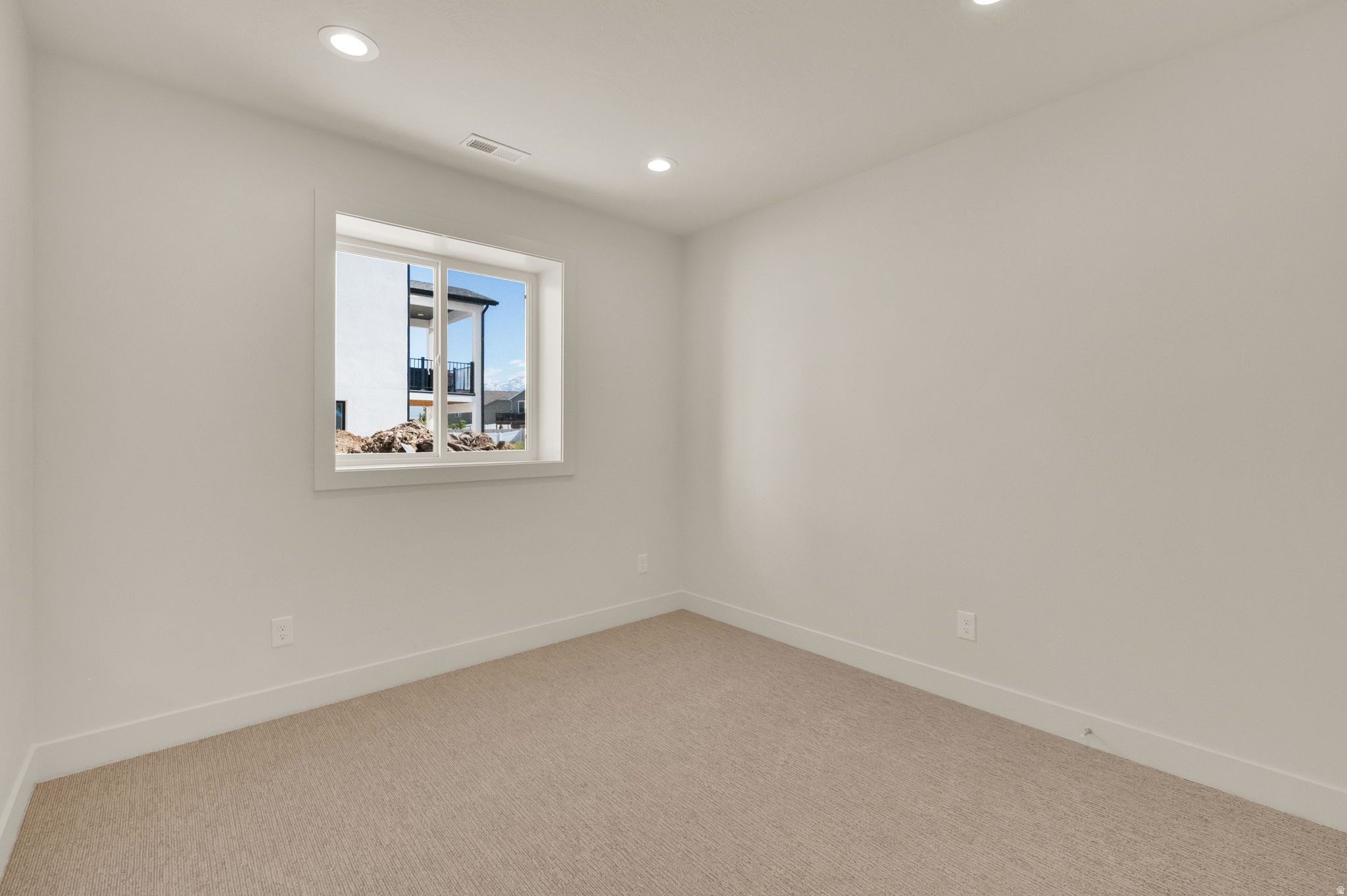 FREEDOM VIEW COVE - Residential