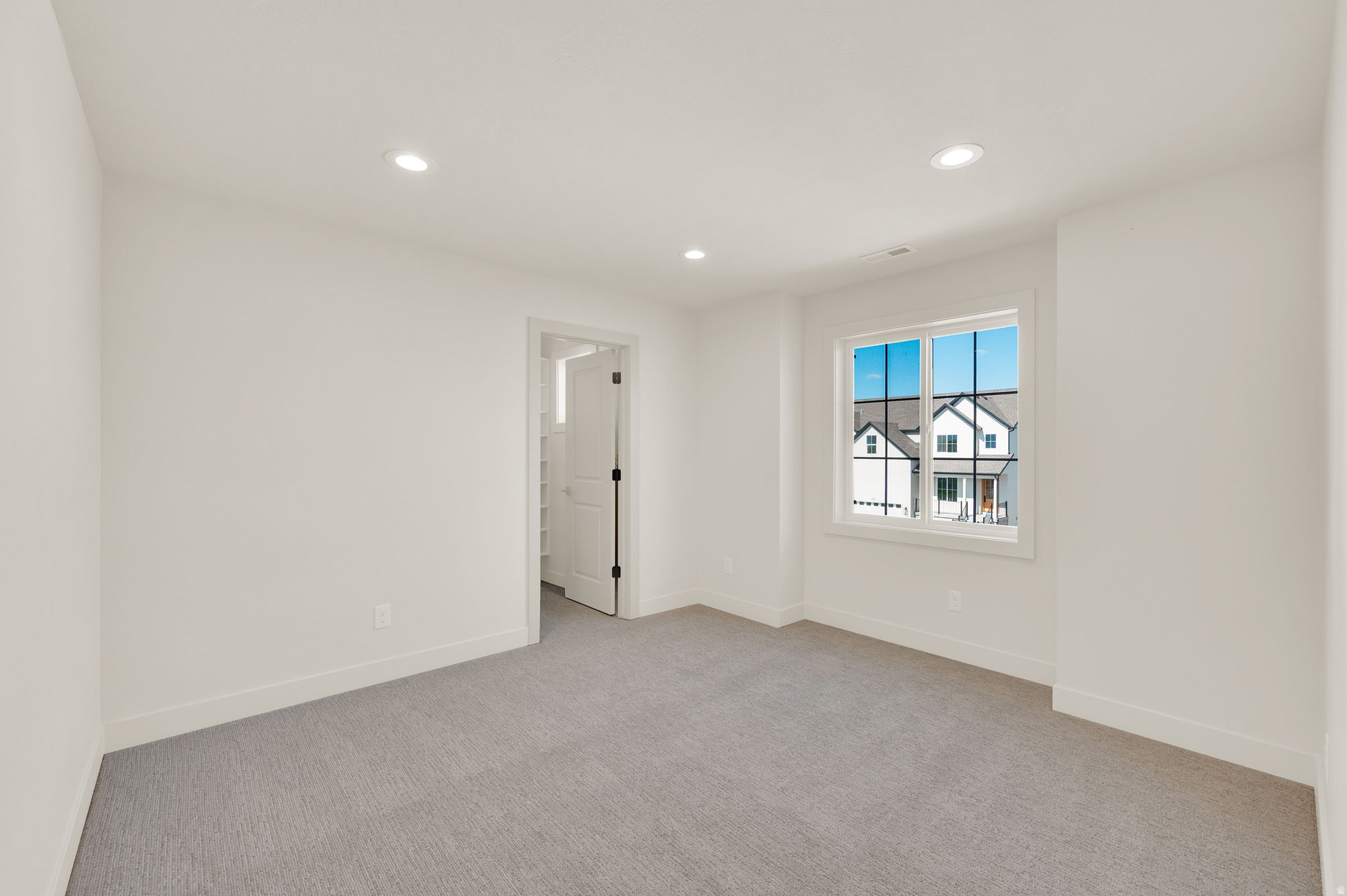 FREEDOM VIEW COVE - Residential