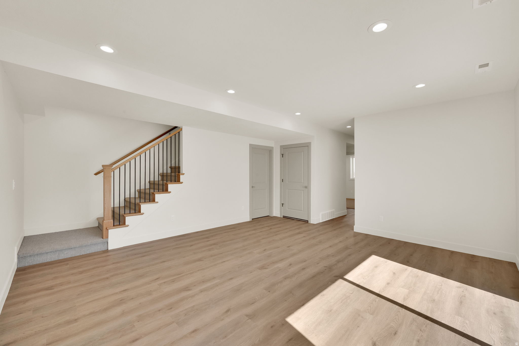 FREEDOM VIEW COVE - Residential