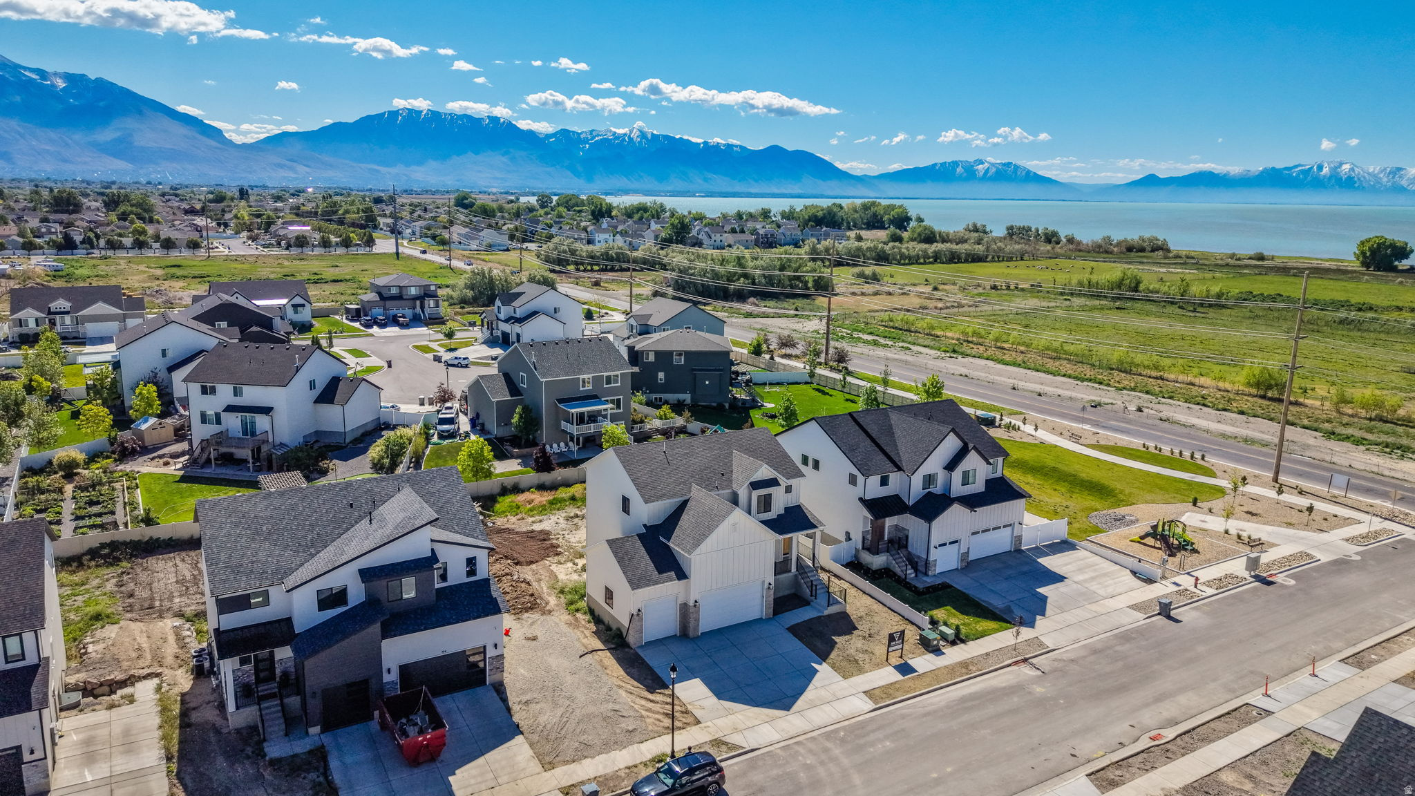 FREEDOM VIEW COVE - Residential