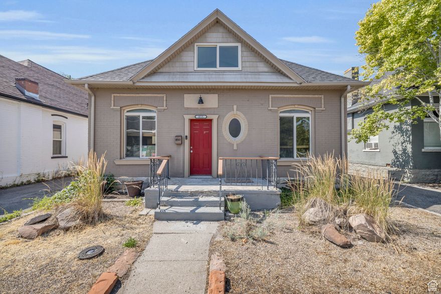 Welcome to this stunning 4-bedroom, 2-bathroom home located in the heart of Salt Lake City, UT. This modern house features new central heat & A/C, an open floor plan perfect for entertaining, and a sleek modern bathroom. The tile flooring throughout adds a touch of elegance, while the in-unit laundry provides convenience. Additionally, the property includes a storage shed for all your organizational needs. Don't miss out on the opportunity to make this house your new home!  Property Amenities: - Modern Flooring - Fresh Paint - Appliances Include: Refrigerator, Dishwasher, Microwave, Stove/Oven, Washer/Dryer (not Warrantied) - Modern Bathroom - Renovated - Open Kitchen - Off Street Parking - Storage Shed