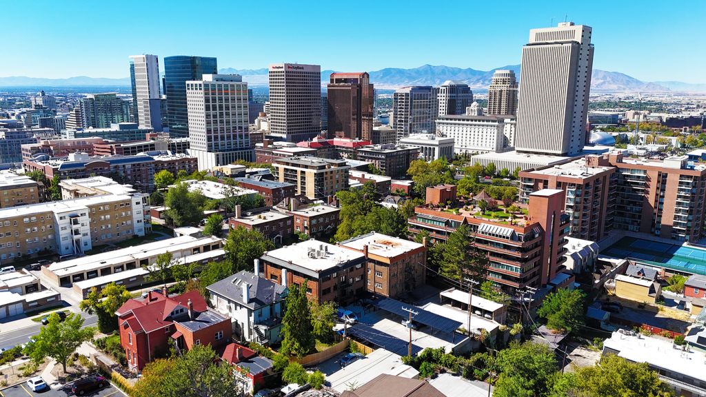 Photo of 155 E SECOND AVE, Salt Lake City, UT 84103 (MLS # 2120009)