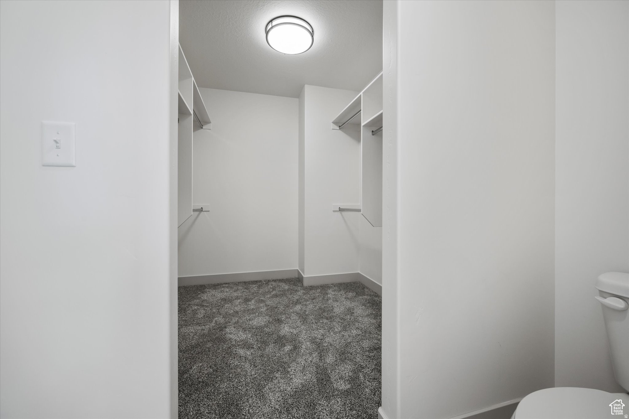 MOUNTAIN VALLEY - Residential