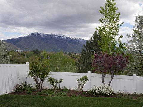 Tiny photo for 1081 E 5675 S, South Ogden, UT 84405 (MLS # 2151402)