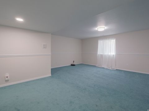 Tiny photo for 1081 E 5675 S, South Ogden, UT 84405 (MLS # 2151402)