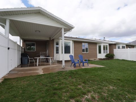 Tiny photo for 1081 E 5675 S, South Ogden, UT 84405 (MLS # 2151402)