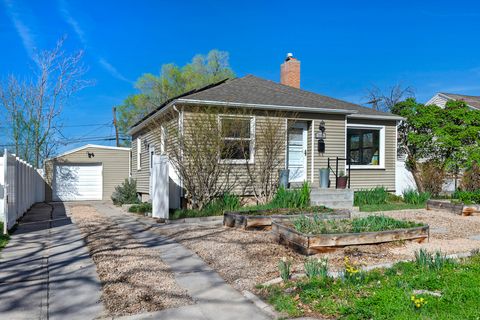 Tiny photo for 565 N DEXTER ST W, Salt Lake City, UT 84116 (MLS # 2147123)