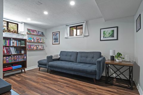 Tiny photo for 565 N DEXTER ST W, Salt Lake City, UT 84116 (MLS # 2147123)