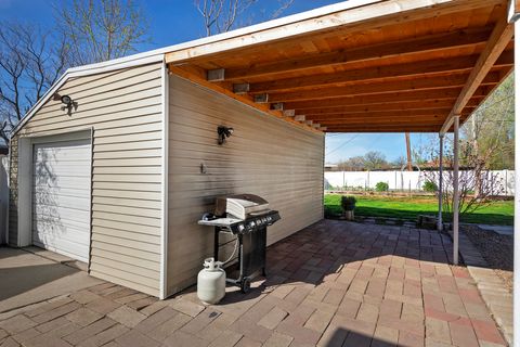 Tiny photo for 565 N DEXTER ST W, Salt Lake City, UT 84116 (MLS # 2147123)