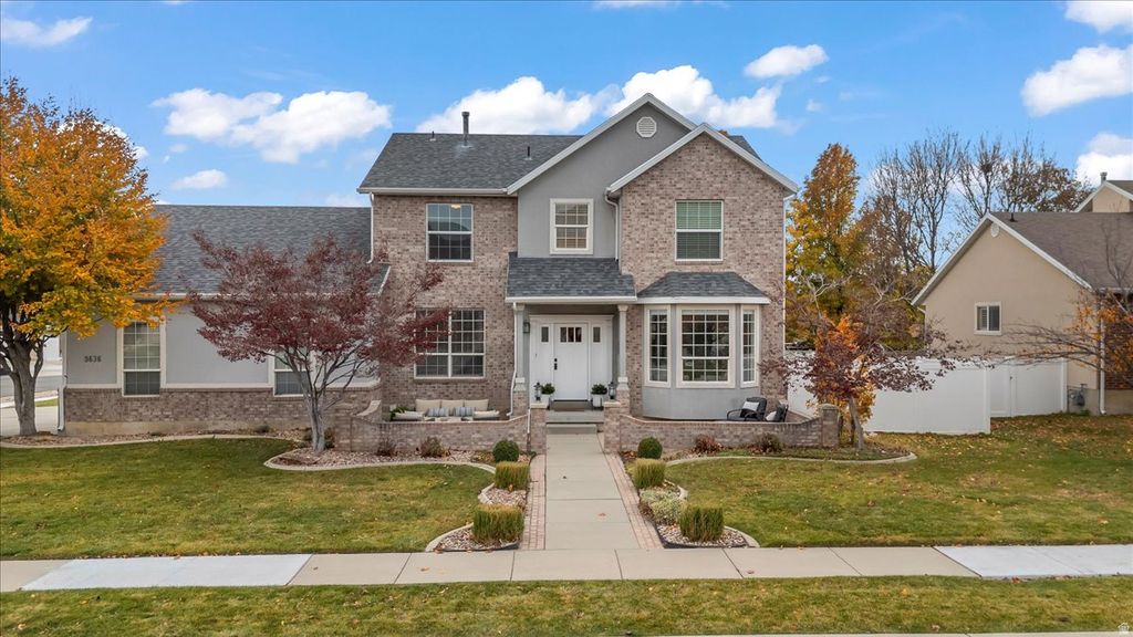 Photo of 9636 CANDLE TREE LN, Sandy, UT 84092 (MLS # 2121573)