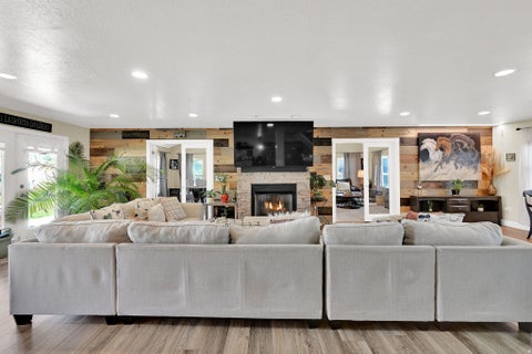 Tiny photo for 849 SAINT ANDREWS DR, Syracuse, UT 84075 (MLS # 2165326)