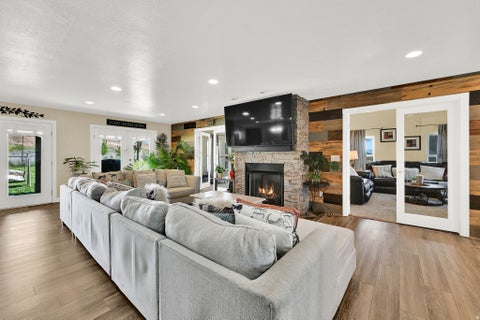 Tiny photo for 849 SAINT ANDREWS DR, Syracuse, UT 84075 (MLS # 2165326)