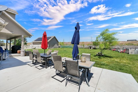 Tiny photo for 849 SAINT ANDREWS DR, Syracuse, UT 84075 (MLS # 2165326)