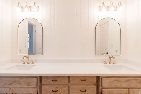 Tiny photo for 952 N 400 E, American Fork, UT 84003 (MLS # 2156396)