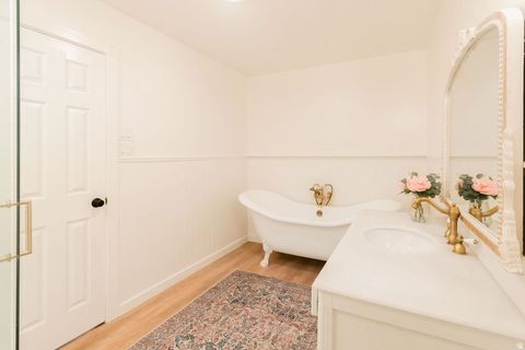 Tiny photo for 952 N 400 E, American Fork, UT 84003 (MLS # 2156396)