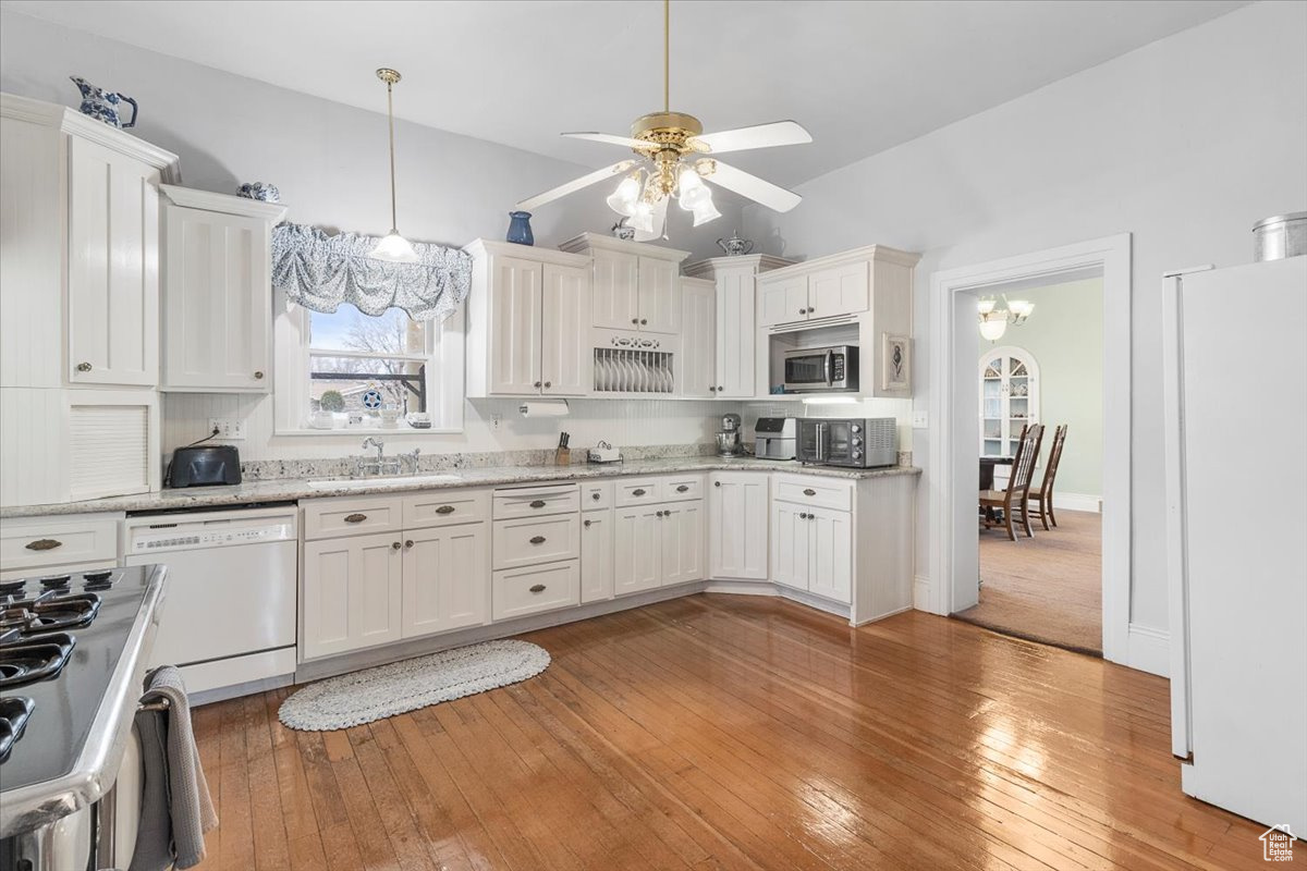 189 S 300, Manti, Utah image 9
