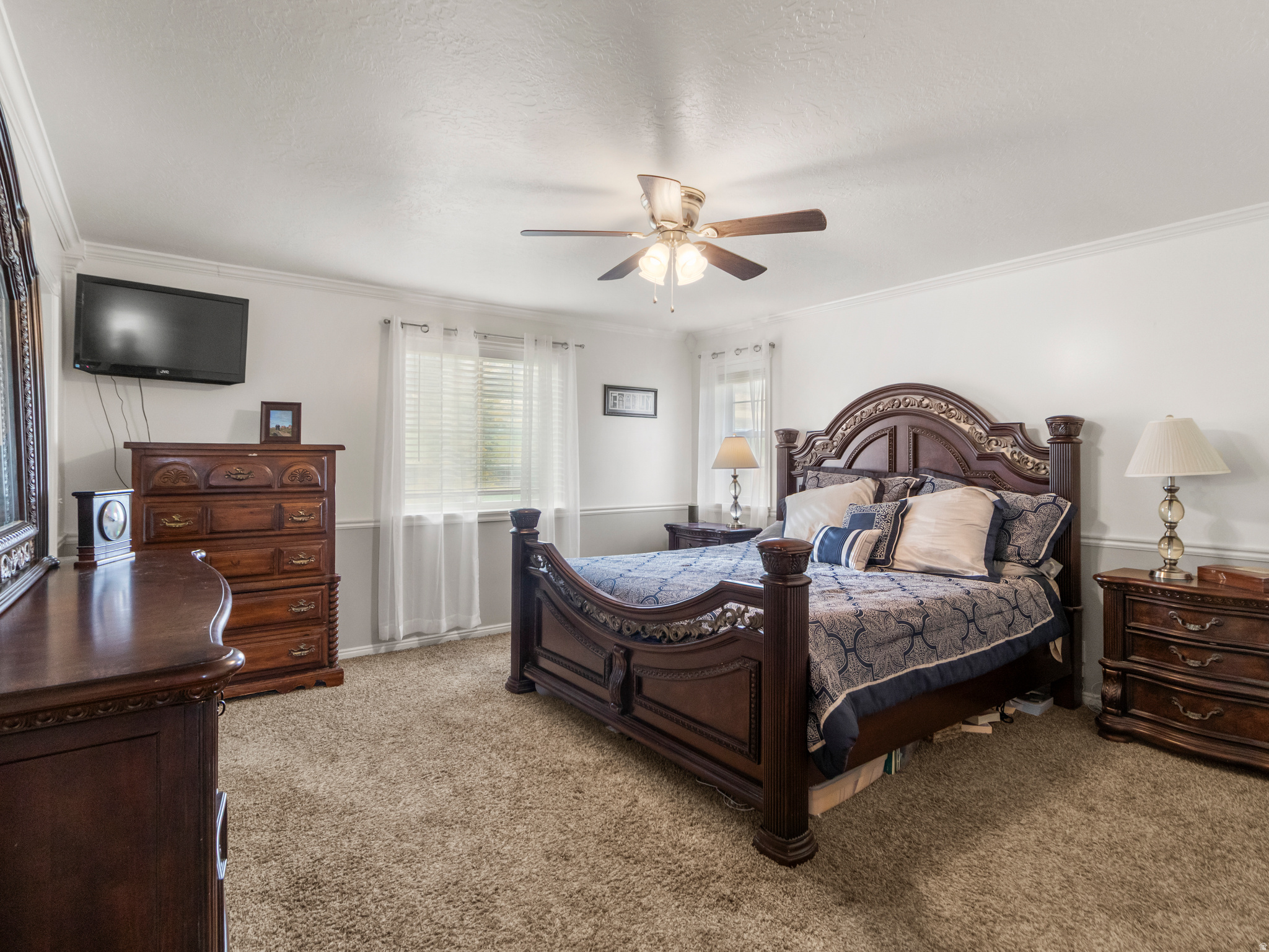 BOYD J BROWM MINOR - Residential