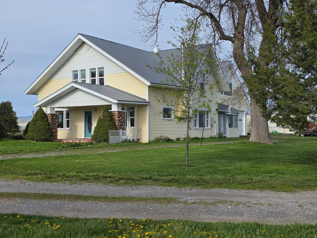 Photo of 990 N 800 W, Lewiston, UT 84320 (MLS # 2152446)