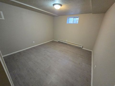 Tiny photo for 977 E 5550 S, South Ogden, UT 84405 (MLS # 2134365)