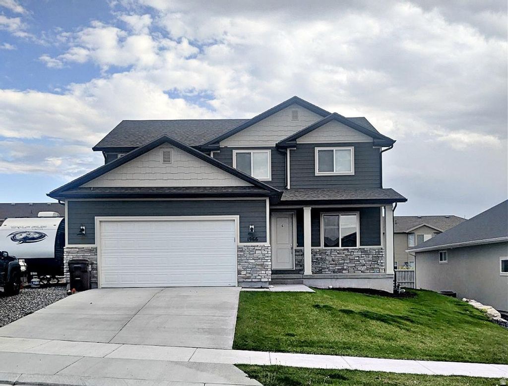 Photo of 1966 E BLUE SPRUCE RD N, Eagle Mountain, UT 84005 (MLS # 2155026)